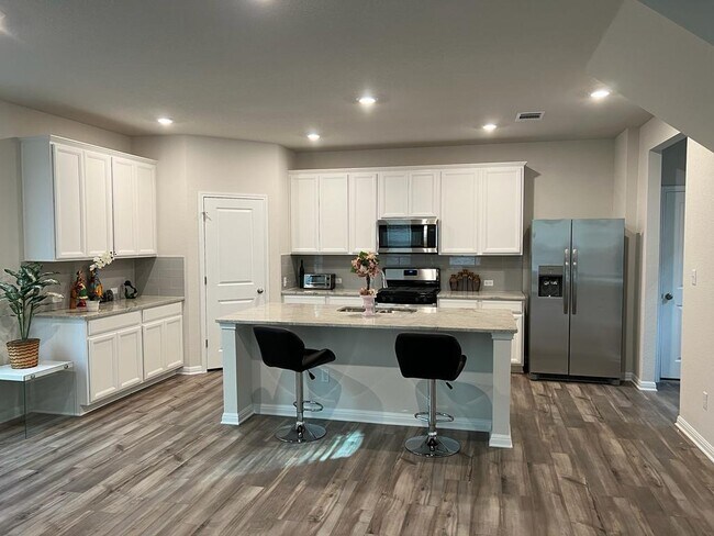 Building Photo - 138 Sawtooth Mountain Way