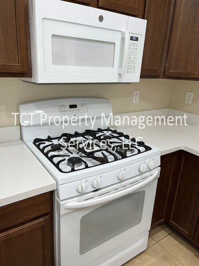 Foto del edificio - Beautiful 4 bedroom home in Casa Grande!