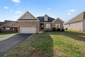 Building Photo - 457 Adalynn Cir