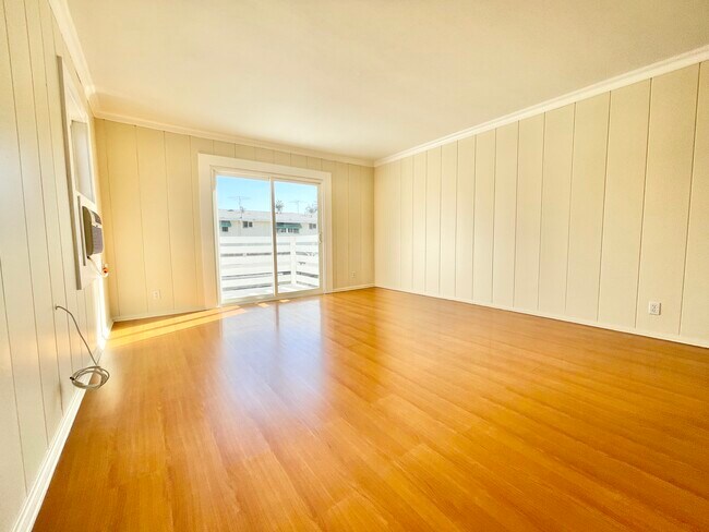 Foto del edificio - 14721 Sylvan St