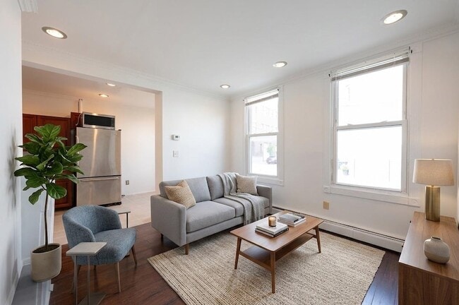 Photo - 48 Ravine Ave House