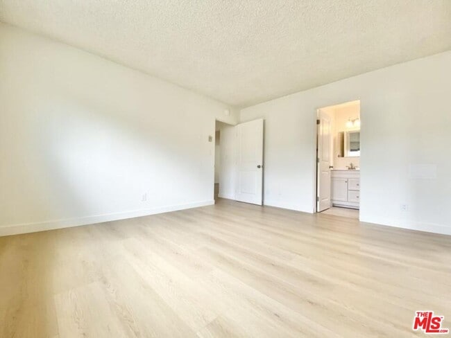 Foto del edificio - 1724 Arizona Ave