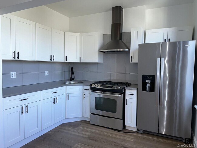 Foto del edificio - 1419 Jefferson Ave