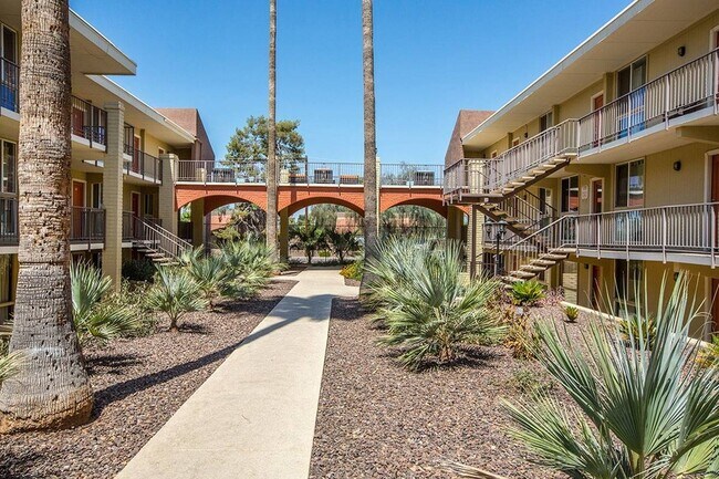 Foto del edificio - Solaris at the Biltmore