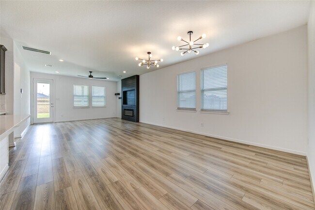 Foto del edificio - 21619 Indigo Harvest Ln