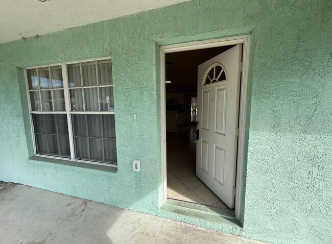 Foto del edificio - 2908 9th Ave Dr E