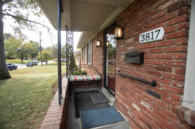 Foto del edificio - 3817 Sunrise Way