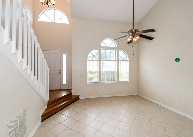 Foto del edificio - 9591 Sugar Hollow Ln