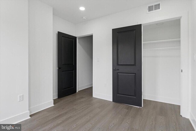 Building Photo - 2651 N 9th St