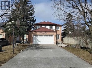 Building Photo - 14 Newdale Pl
