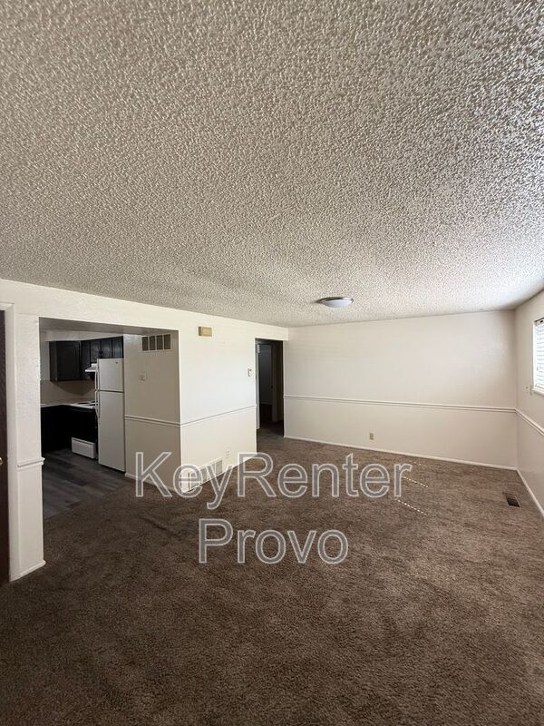 Building Photo - 485 E 535 S