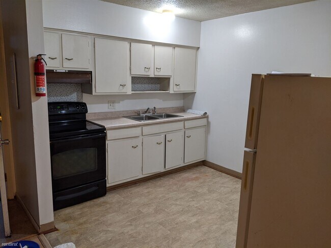 Foto del edificio - 2 br, 1 bath Duplex - 814 W Walnut St Apt 2