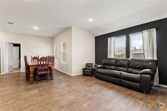 Building Photo - 1029 Marvin Wy