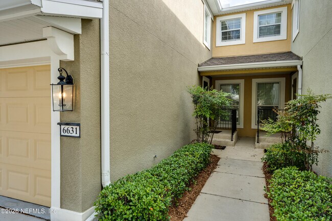 Foto del edificio - 6631 Shaded Rock Ct