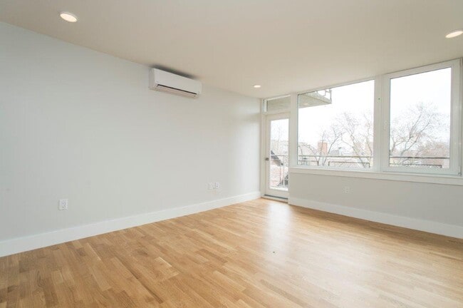 Foto del edificio - 334 Harvard St