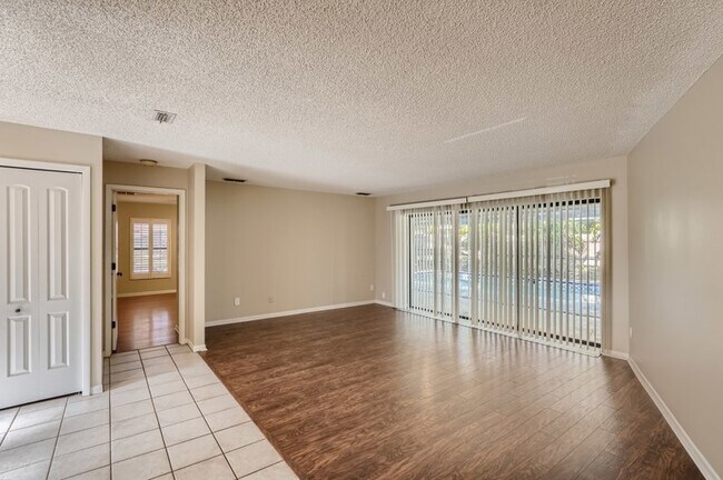 Building Photo - 2911 Pinewood Run