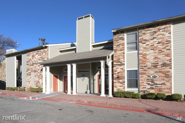 Foto del edificio - 2 br, 3 bath Townhome - 4396 NW 36th St