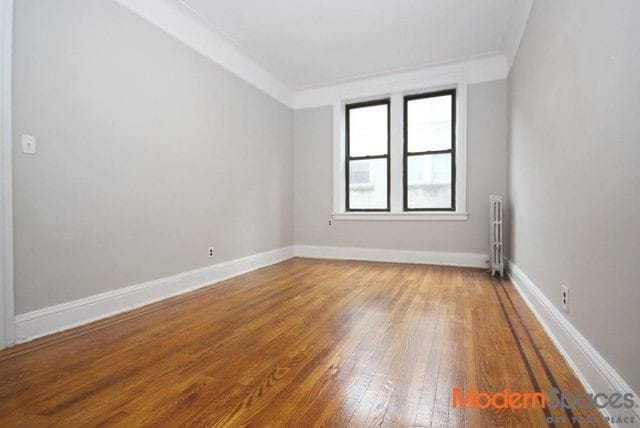 Primary Photo - 29-24 21st Ave