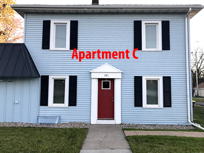 Apartment C stately entry! - 101 Parkway Ave