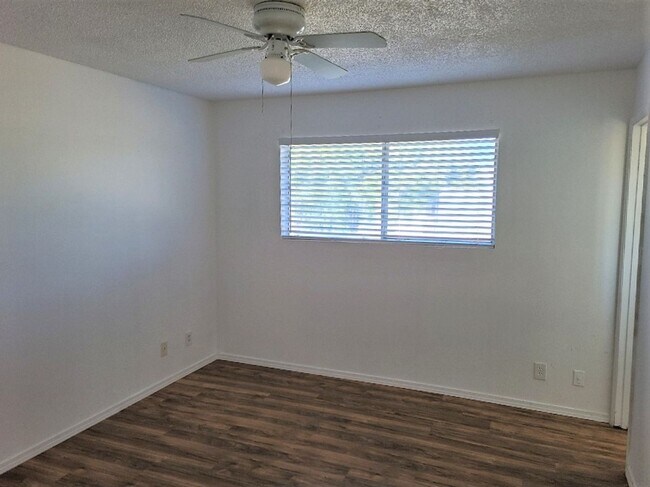 Foto del edificio - NO HOA-CONVENIENTLY LOCATED IN PHOENIX!