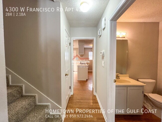 Foto del edificio - Location! 2-Bed Townhouse with 2.5 Baths i...