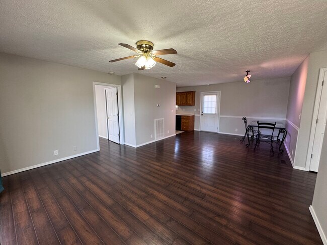 Foto del edificio - 45 Pippin Rd