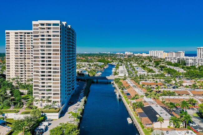 Foto del edificio - 600 Three Islands Boulevard