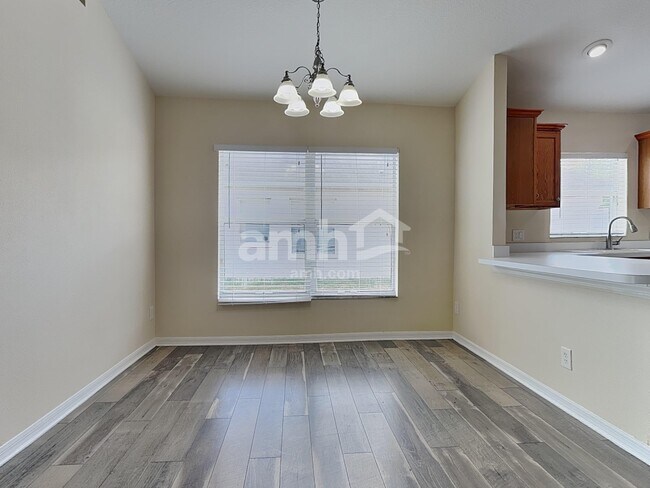 Foto del edificio - 3607 Harvest Orchard Dr