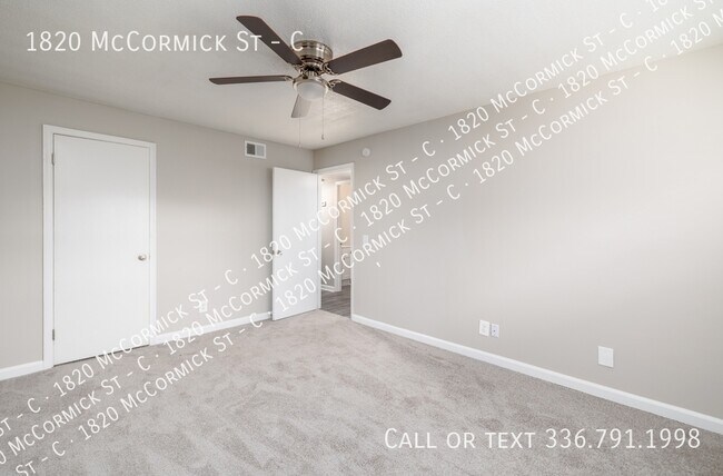 Foto del edificio - 1820 McCormick St