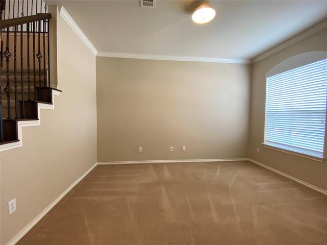 Building Photo - 2800 Marshall Dr
