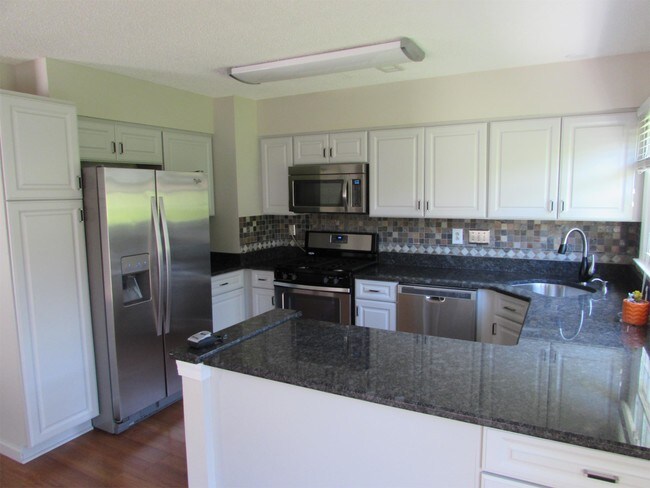 Building Photo - 2538 Dalston Ln