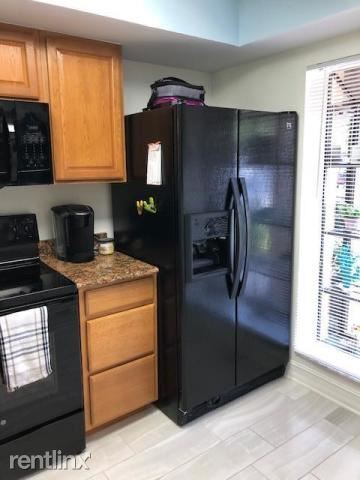 Foto principal - 2257 SW 15th St
