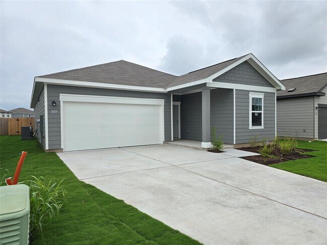 Building Photo - 509 McFadin Wy
