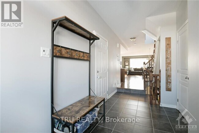 Building Photo - 1450 Carronbridge Cir