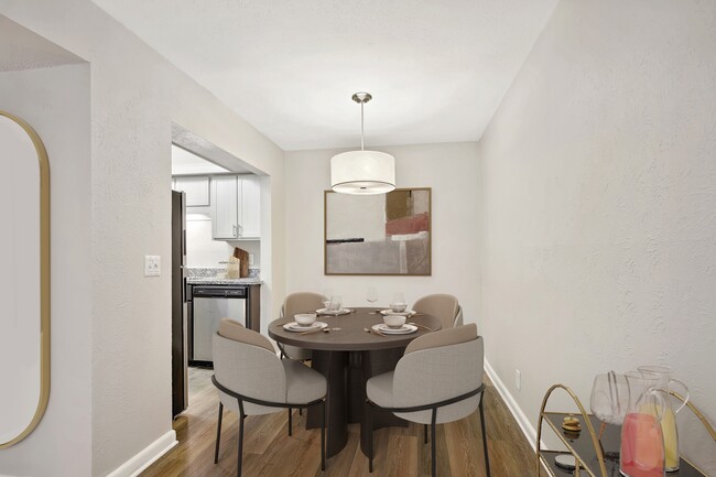 Brunswick Unit 42- Dining Room - Arrive Bellevue