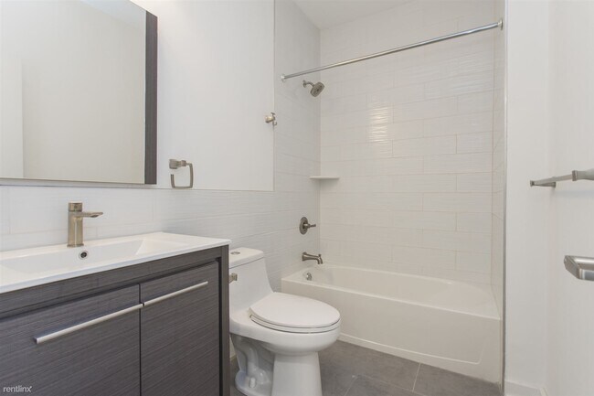 Foto del edificio - 1636 W Flora St