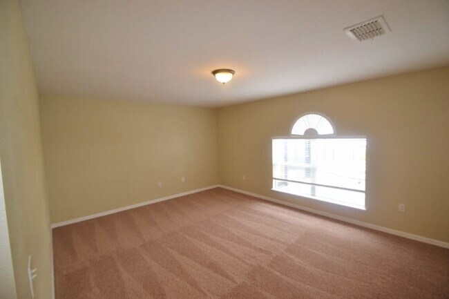Building Photo - 17038 Torvest Ct