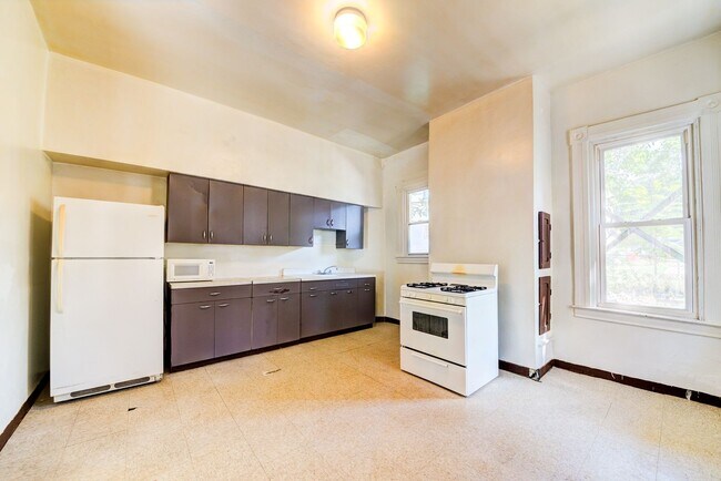 Foto del edificio - 744 Proctor Wy