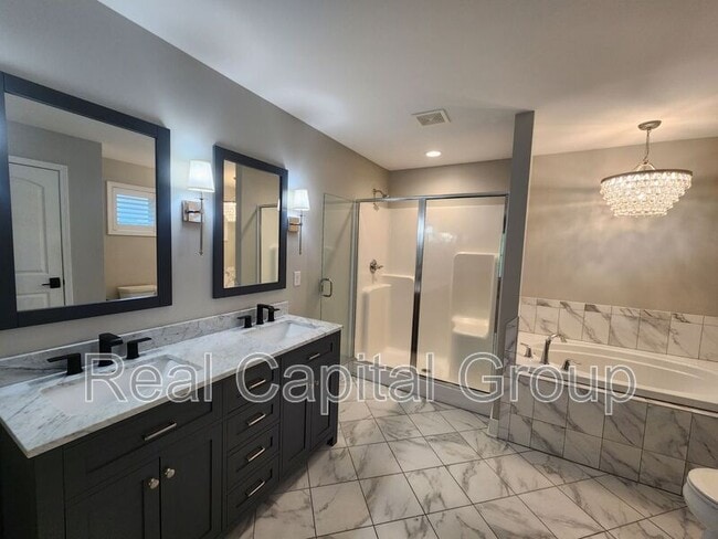 Foto del edificio - 40 Haywood Ln