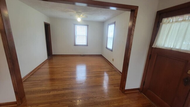 Foto del edificio - 168 Main St