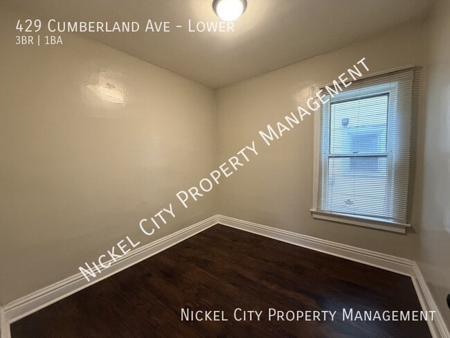 Building Photo - 429 Cumberland Ave