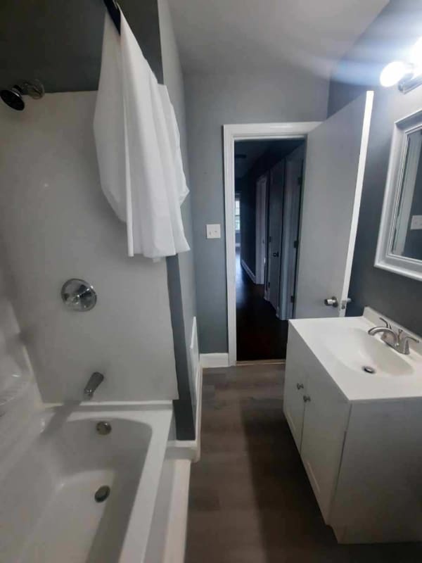 Foto del edificio - 716 E Highland Ave