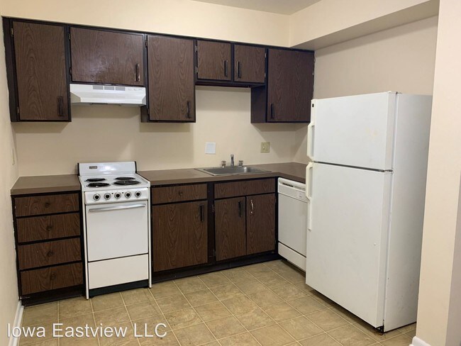 Foto del edificio - 3931 E 23rd St