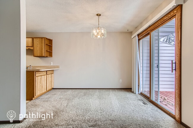 Building Photo - 11136 Xavier Rd, Bloomington, MN 55437