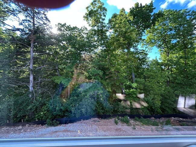 Building Photo - 463 Sweetgrass Dr