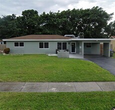 Building Photo - 214 S 57th Ave