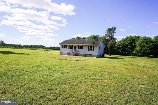 Building Photo - 13147 Backbone Rd