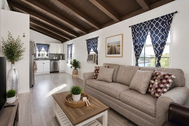 Foto del edificio - 7120 E Hunter Dr