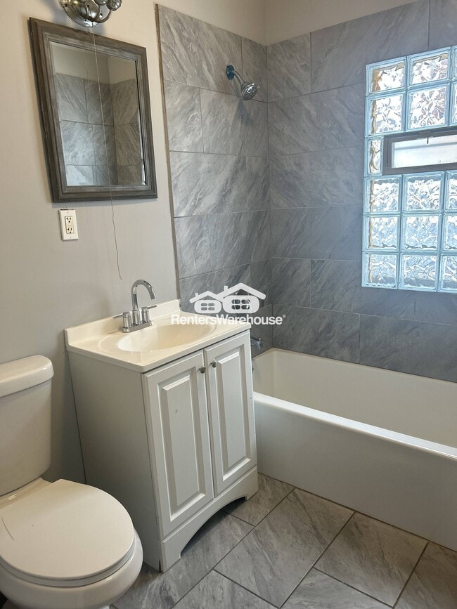 Foto del edificio - 3137 N 28th St