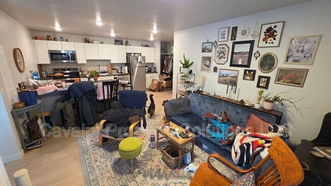 Foto del edificio - 1221 Commonwealth Ave